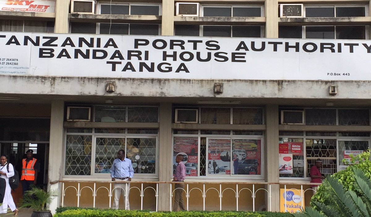 RC suspend 21 personnes liées à un incendie au port de Tanga