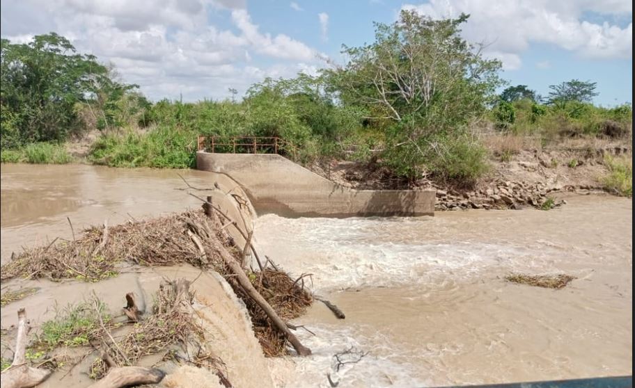 Soulagement à la fin du rationnement de l'eau