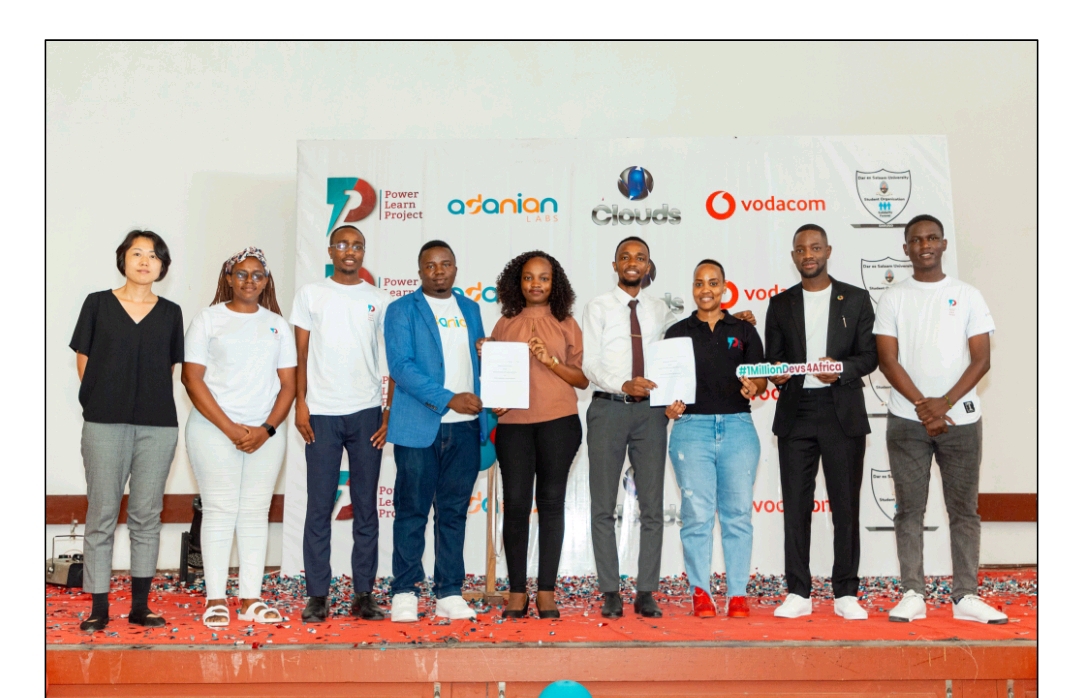 Lancement du projet Power Learn à Dar pour autonomiser 300 000 jeunes développeurs de logiciels tanzaniens