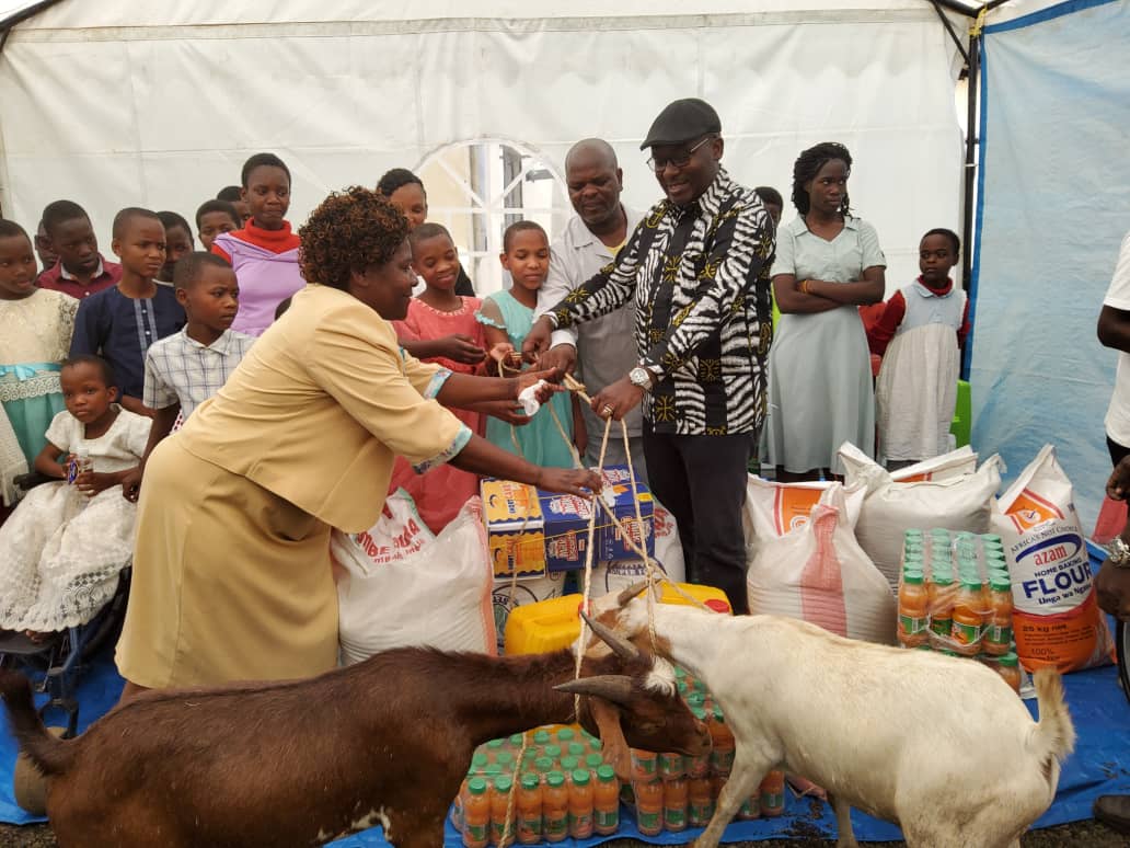 Les cadeaux de Noël et du Nouvel An de la présidente Samia