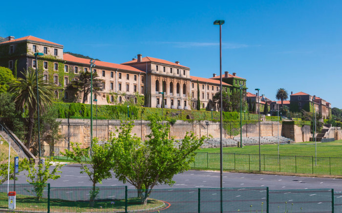 Le syndicat des universitaires de l'UCT ne bougera pas sur la demande d'augmentation de salaire de 6%
