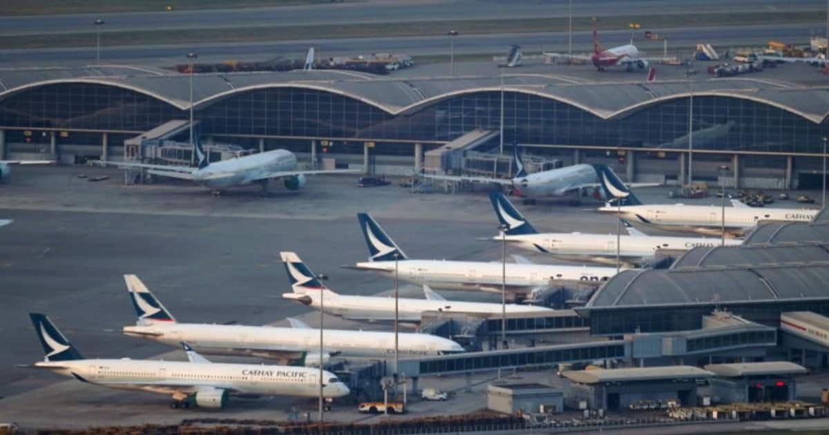 Une femme kenyane ingère une substance d'une valeur de 15,4 millions de KSh à l'aéroport de Hong Kong pour éviter d'être arrêtée
