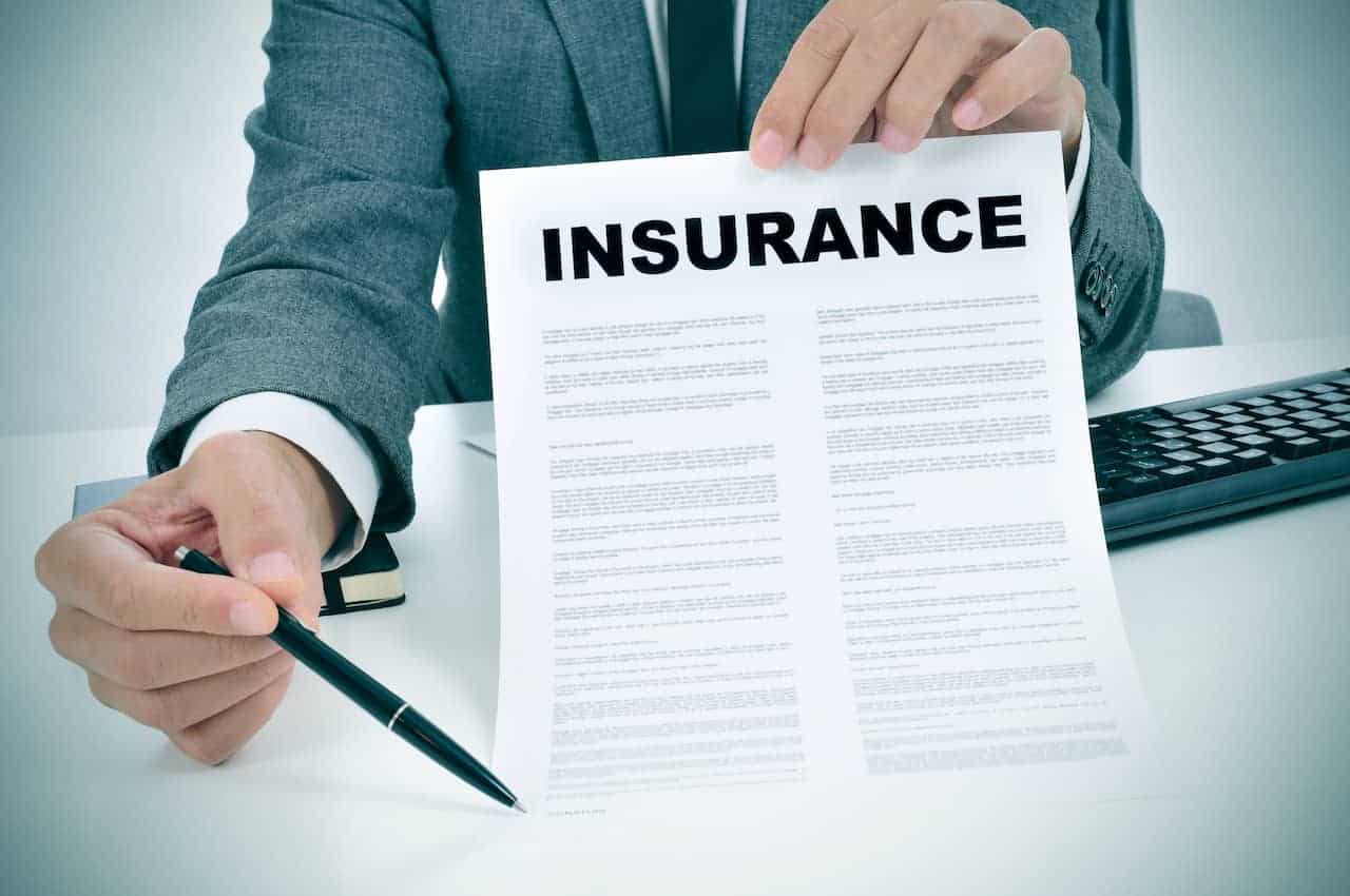 Une compagnie d'assurance forme les législateurs à prévenir les risques commerciaux