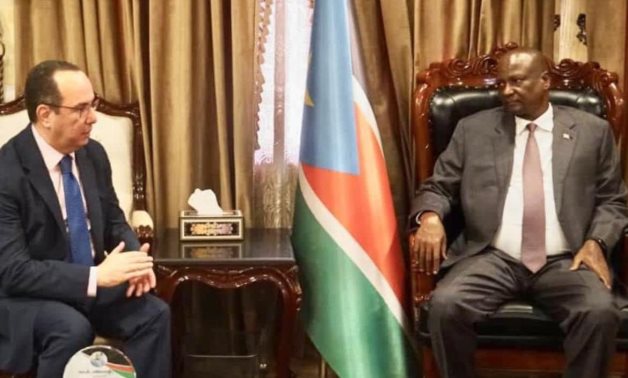 L'ambassadeur égyptien discute de projets d'infrastructure avec le vice-président sud-soudanais