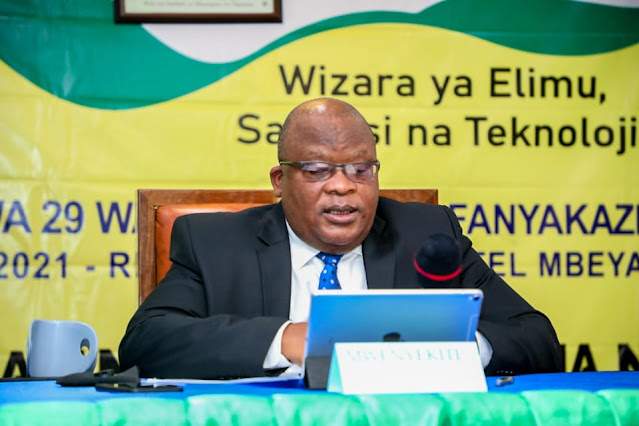 Lancement d'un comité pour renforcer le lien entre l'éducation et le marché du travail