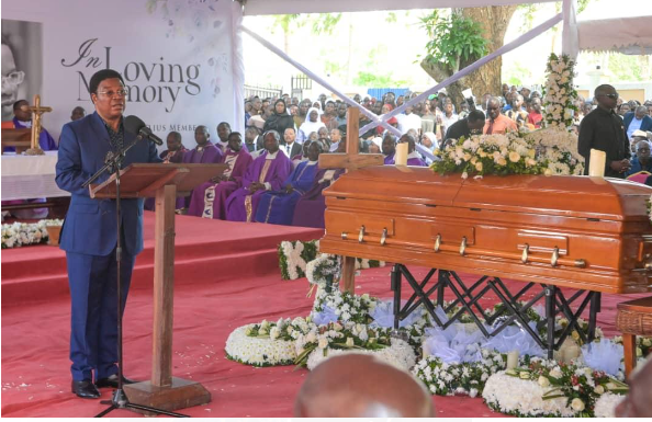 L'ancien ministre déchu inhumé