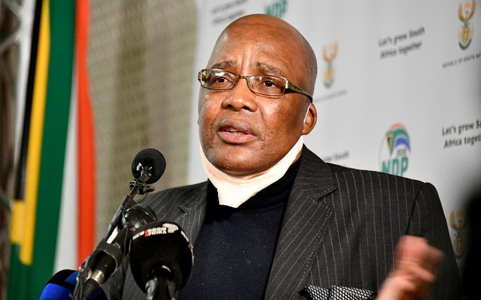 Motsoaledi étudie la décision "inconstitutionnelle" de la Haute Cour sur la fin du ZEP