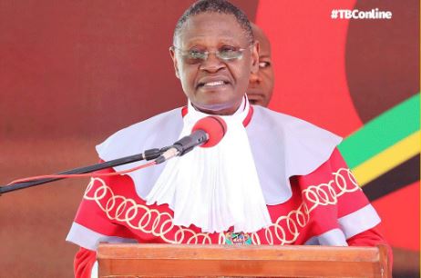 "Aucune violation de la constitution pour la prolongation du mandat du juge en chef"