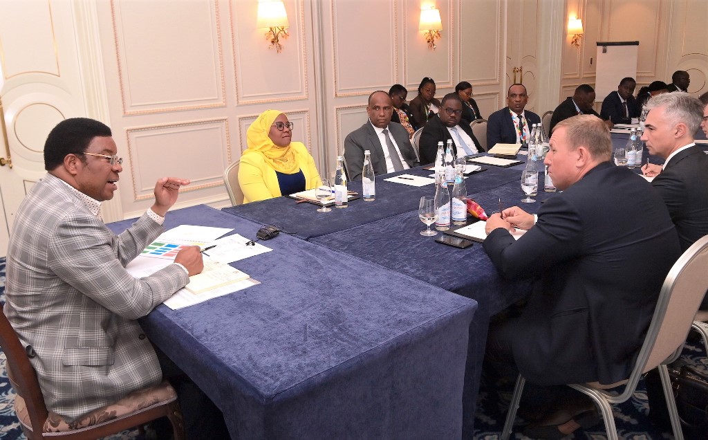 Quatre entreprises russes vont investir dans TZ