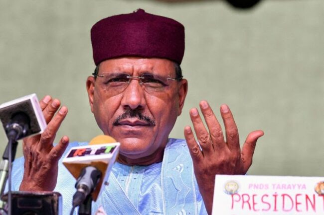 Restaurez Bazoum à la présidence en une semaine, la CEDEAO met en garde les putschistes au Niger