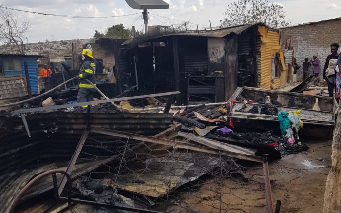 Aucun mort ou blessé à cause de l'incendie de Diepsloot qui a déplacé au moins 20 personnes