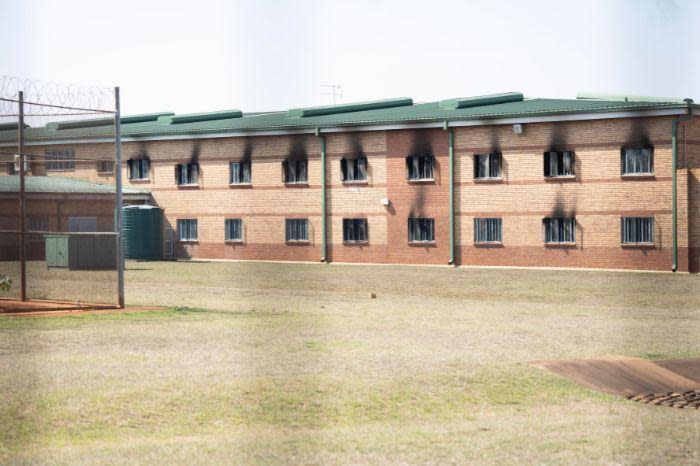 Centre correctionnel de Kutama-Sinthumule après un incendie le 7 août 2023. Deux détenus ont été abattus dans le chaos.  Photo : Abigail Javier/Eyewitness News
