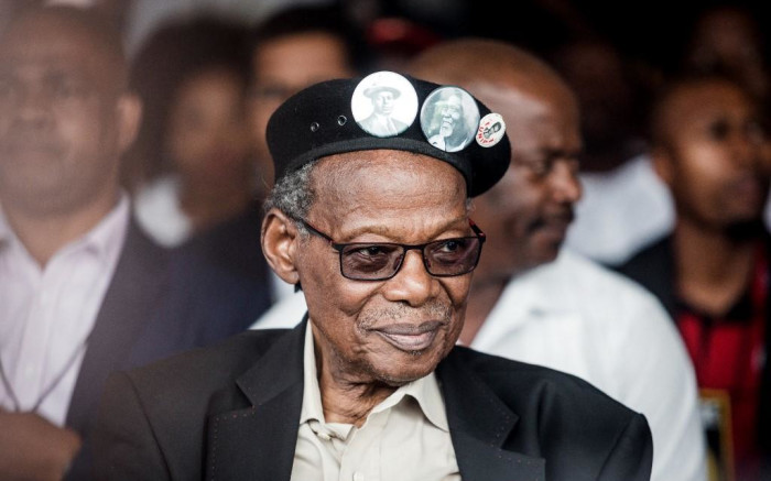 Le président fondateur de l'IFP, le prince Mangosuthu Buthelezi, sera inhumé vendredi