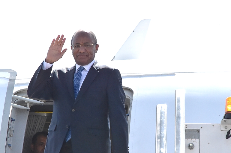 Mwinyi s'envole pour Cuba pour assister au Sommet des dirigeants du G77 et de la Chine