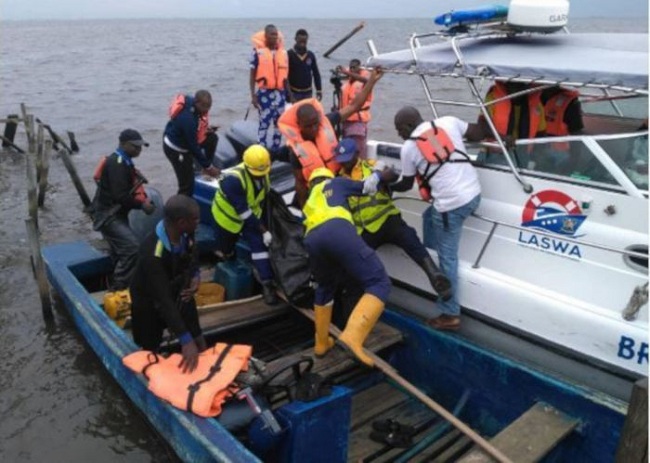 Suppression des subventions : les opérateurs de bateaux de Lagos prévoient des réformes et ciblent les activités zonales
