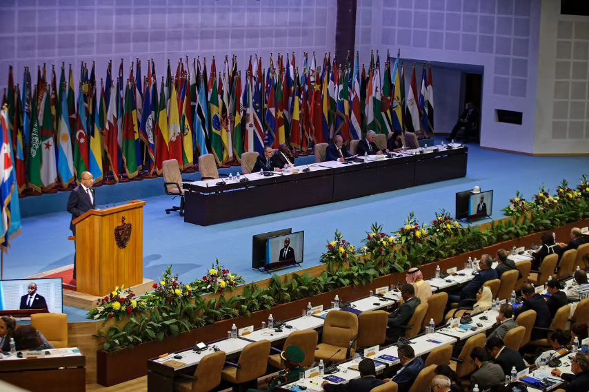 Transformez les défis mondiaux en opportunités, déclare Mwinyi au G77