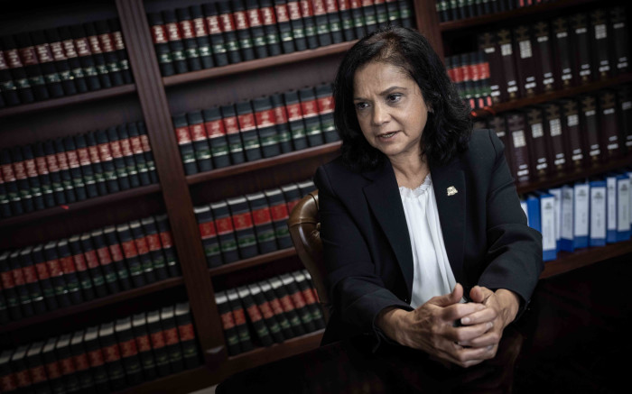 « Dire que le NPA ne fait rien contre la captation de l'État est dangereux »