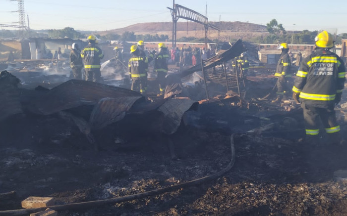 L'incendie d'une colonie informelle à Selby fait 2 morts