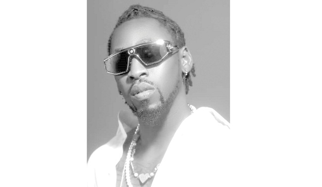 Orezi s'apprête à sortir un nouvel EP le 18 octobre