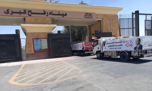 788 tonnes de carburant et plus de 2 000 camions d'aide entrent à Gaza via l'Égypte