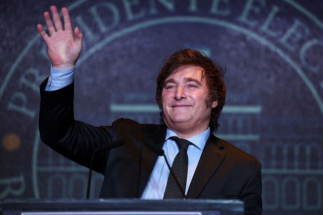 L'extrême droite Milei remporte le second tour de l'élection présidentielle en Argentine