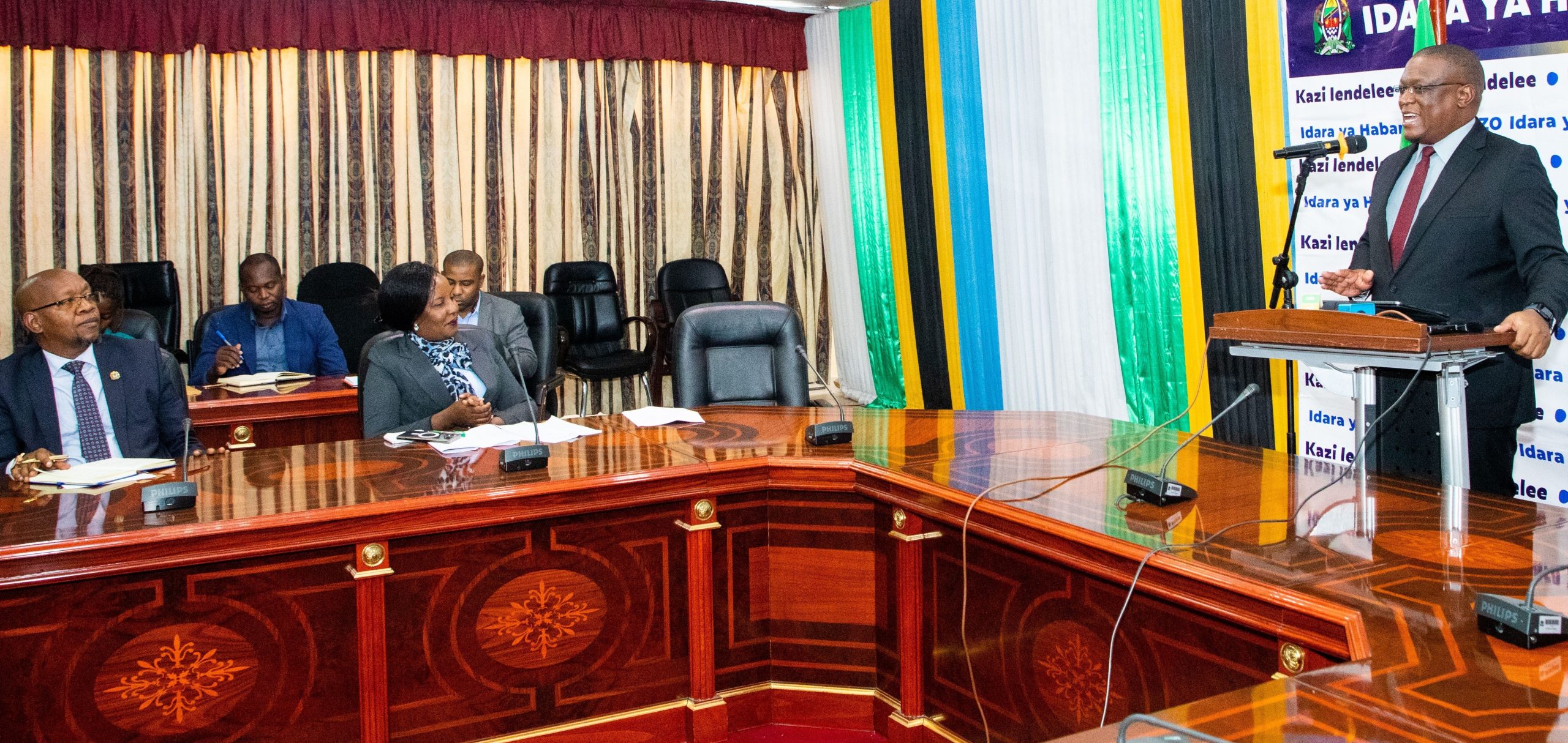 Nape : Racontez les bonnes histoires du pays