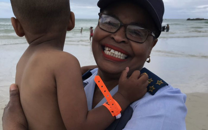 CoCT exhorte les parents à utiliser l'initiative de sécurité Identikidz sur les plages pendant les fêtes