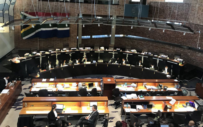 ConCourt devrait se prononcer sur la contestation de la loi sur les réfugiés