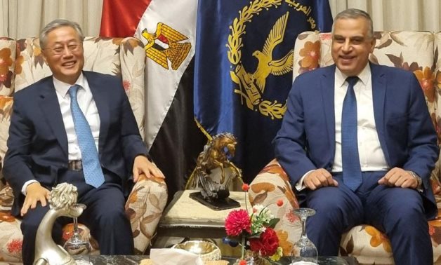L'ambassadeur sud-coréen discute d'une plus grande coopération en Haute-Égypte