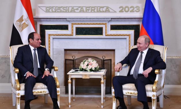 Le président Sissi et son homologue russe discutent des efforts visant à parvenir à un cessez-le-feu à Gaza
