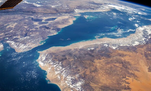 Les Houthis yéménites attaquent davantage de navires en mer Rouge