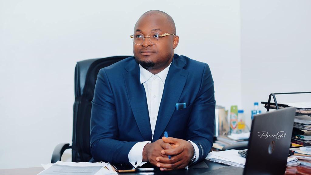L'homme d'État d'Ebonyi félicite le gouverneur Francis pour l'avoir sauvé, ainsi que sa famille, de l'assassinat