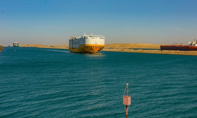 Les revenus en dollars du canal de Suez chutent de 40 % en raison des tensions en mer Rouge (SCA)