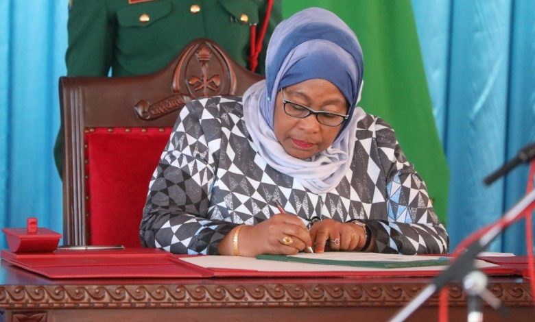 Samia remanie les dirigeants de DART et TANAPA