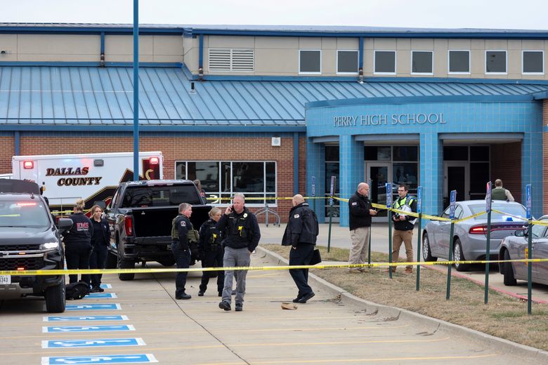 Un tué et cinq blessés dans une fusillade dans une école de l'Iowa