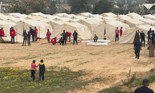 Photos : L’Égypte installe un deuxième camp pour 4 000 Palestiniens déplacés dans le sud de Gaza