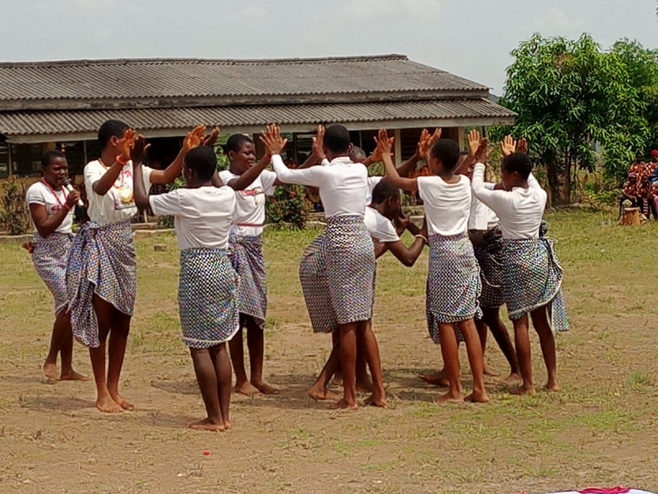 654 écoles Anambra participent au concours de danse/drame Igbo