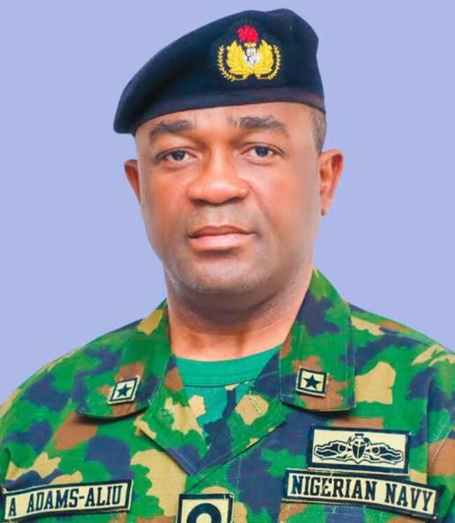 La Marine nomme un nouveau porte-parole, Aiwuyor Adams-Aliu