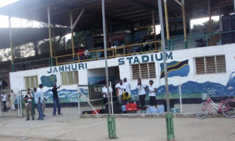 Le conseil d'administration suspend le stade suite aux plaintes du diffuseur