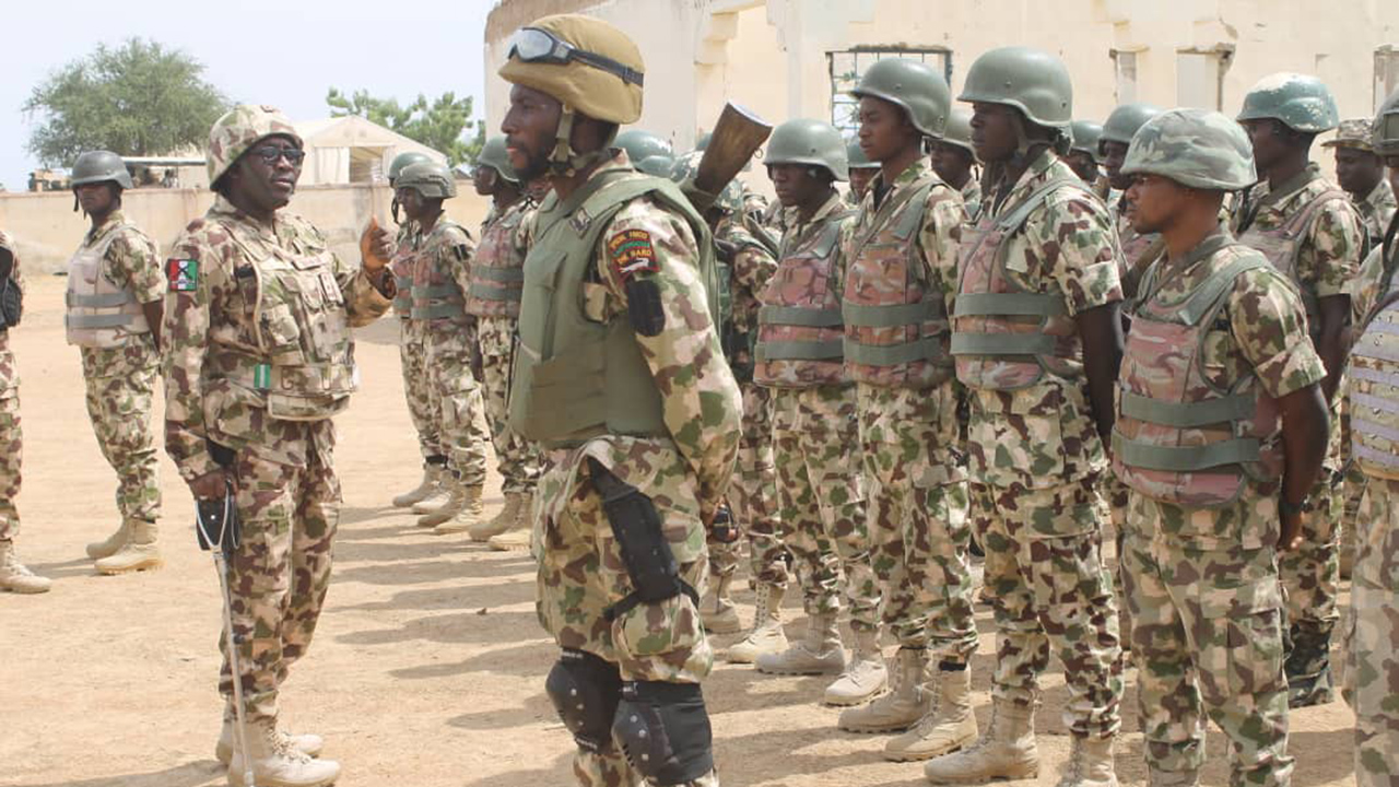 Les troupes tuent un mort et sauvent 15 victimes à Zamfara