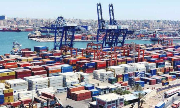 Le projet de terminal à conteneurs sur le poste d'amarrage 100 crée 2 000 opportunités d'emploi
