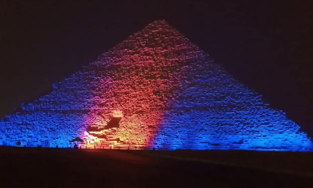 Les pyramides de Gizeh accueillent 35 000 visiteurs le 2e jour de l'Aïd al-Fitr