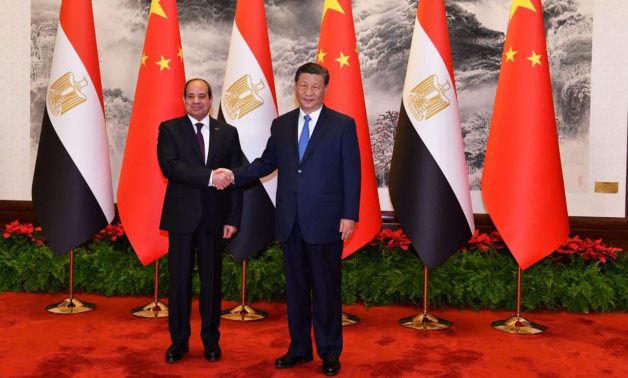 Le président Sissi et son homologue chinois saluent les progrès tangibles dans les relations bilatérales