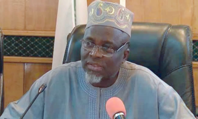 Okebukola félicite le registraire du JAMB, Oloyede, pour l'amélioration de la conduite de l'UTME