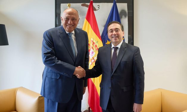 Le ministre égyptien des Affaires étrangères se rend en Espagne pour des négociations sur le cessez-le-feu à Gaza et la solution à deux États