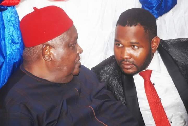 Iwuanyanwu : Mentor, modèle - Ancien assistant, Nsofor