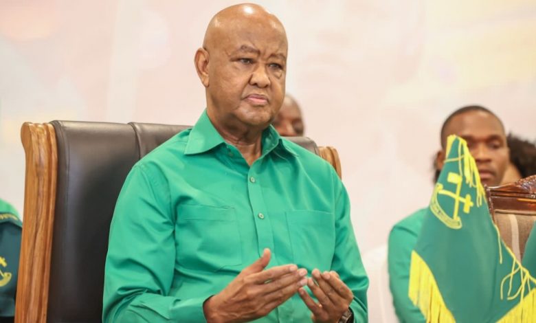 Kinana démissionne de son poste de direction au sein du CCM