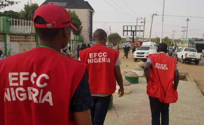 L'EFCC enquête sur des policiers accusés d'agression contre une femme