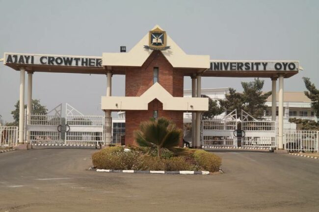 Le tribunal libère 12 étudiants universitaires d'Ajayi Crowther menacés de meurtre