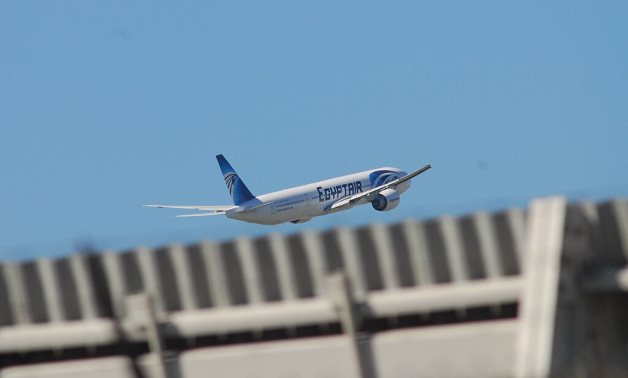 Les aéroports et les services égyptiens ne sont pas affectés par la panne informatique mondiale ; une cellule de crise a été formée pour assurer le suivi : Cabinet